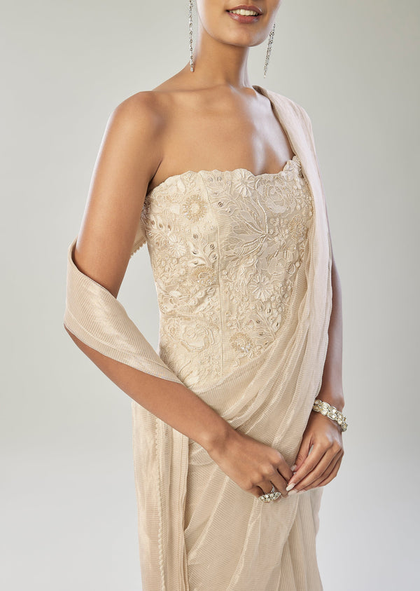 Ivory Ready Pleated Saree With Corset Blouse